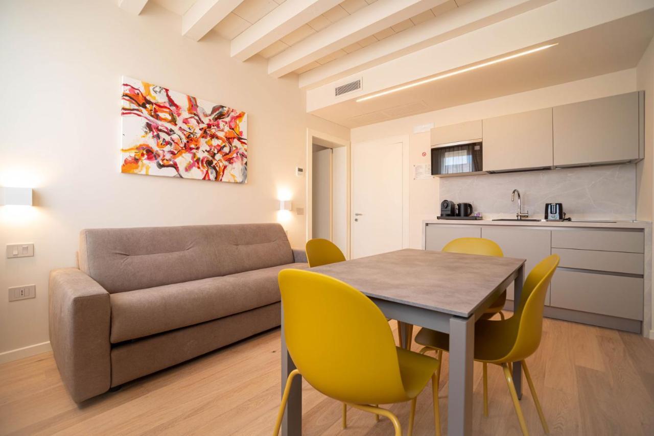 Calcirelli Suites Verona Buitenkant foto