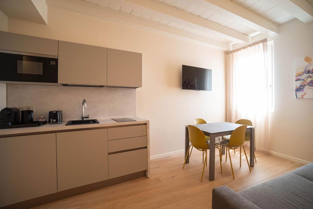 Calcirelli Suites Verona Buitenkant foto