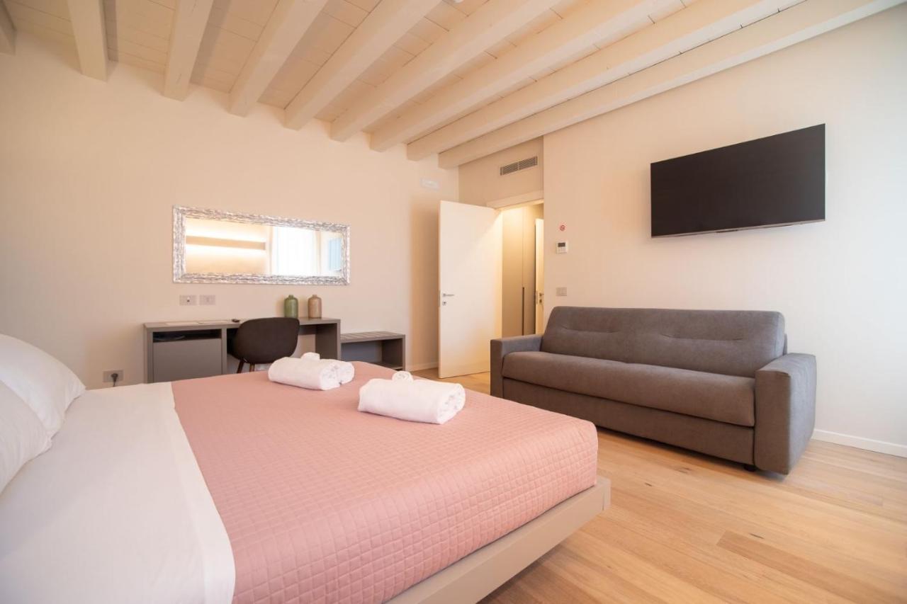 Calcirelli Suites Verona Buitenkant foto